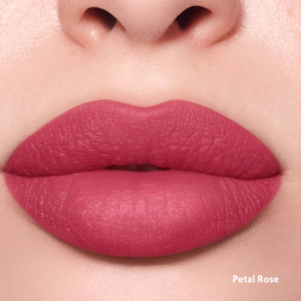 STUDIO LOOK VELVET LIPS