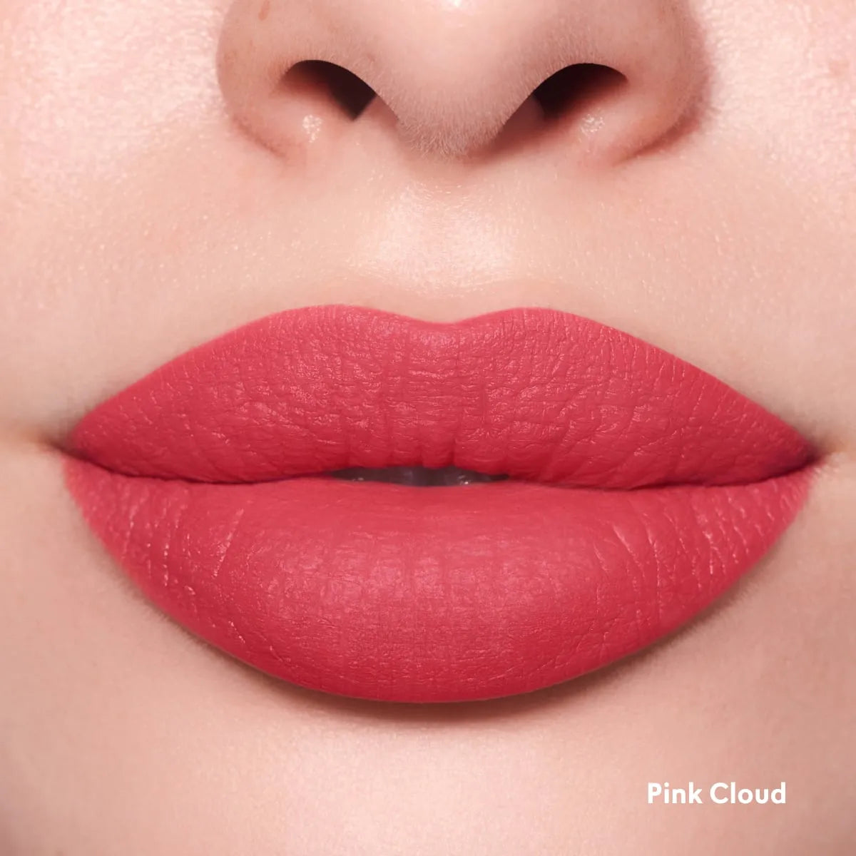 STUDIO LOOK VELVET LIPS