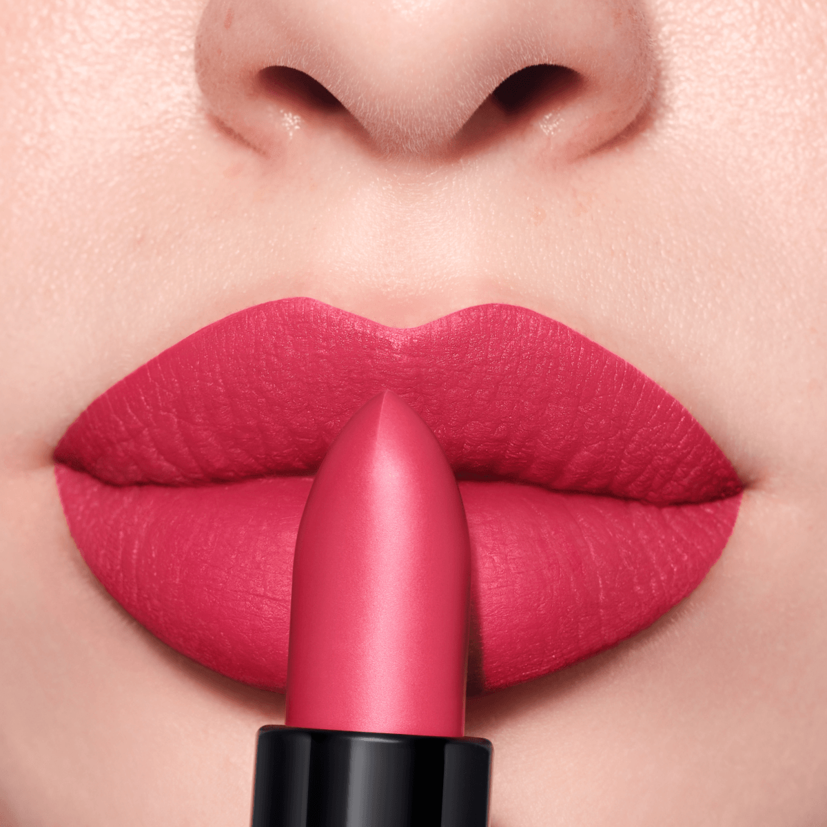 STUDIO LOOK VELVET LIPS
